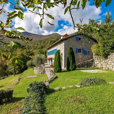 In With House A Panoramic View Poljane
