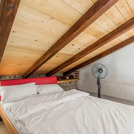 In With House A Panoramic View Holiday home Poljane