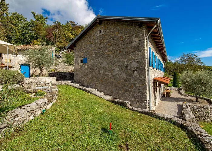 2 Bedroom Beautiful In