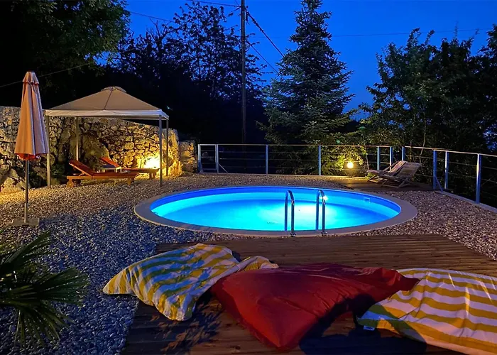 2 Bedroom Beautiful In 度假居 *